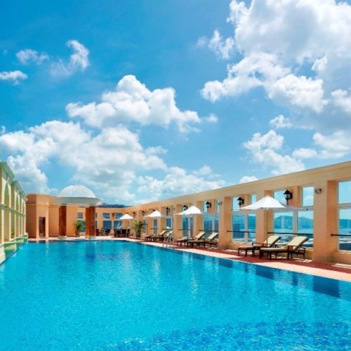 Sky Club Summer Paradise 1-Day Pass • With Complimentary Massage Therapy