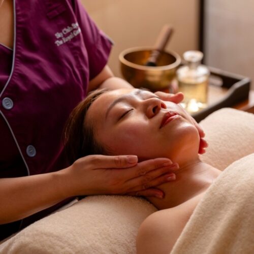 Aromatherapy Associates极致舒缓修护面部护理60分钟